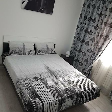 Apartament Flo 康斯坦察 外观 照片